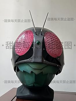 仮面ライダーリュウガコスプレ用 1/1 装着可能ヘルメット 塗装完 受注製作 全塗装で製作したフィギュアライズのリュウガ＆ドラグブラッカー